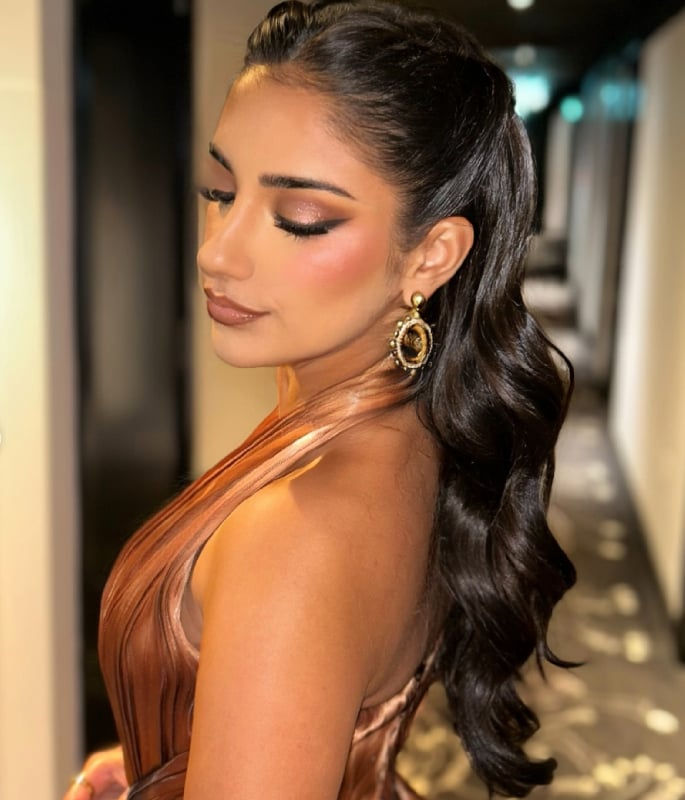 Shakira Khan dazzles in Gold at Pride of Britain Awards 2025 