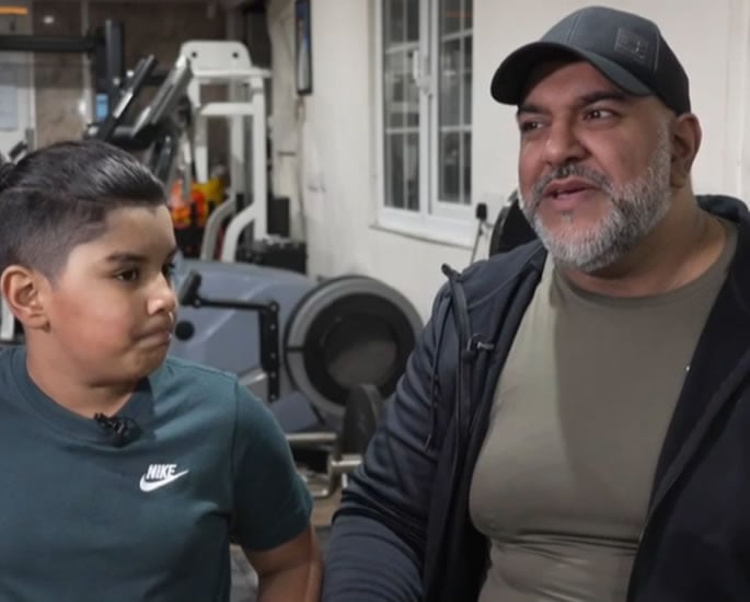 Who is British-Punjabi Sumo Wrestler Mandeep Singh Kundi 3