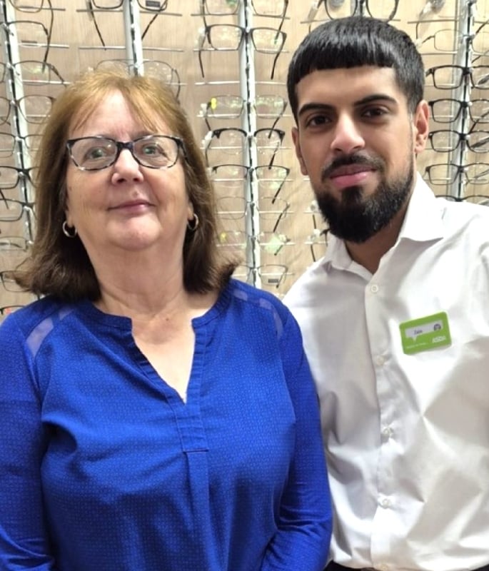 Who is Zain Younis, the Sight-Saving Optometrist_ - 1