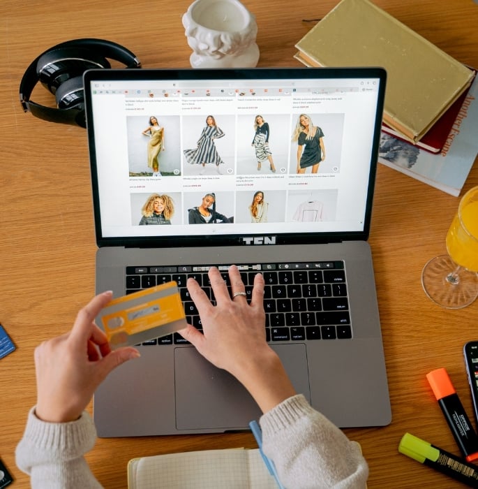 5 Black Friday Fashion Hacks Every Shopper Should Know