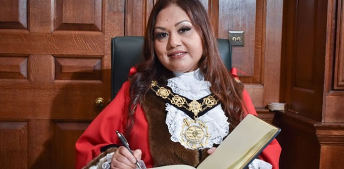 Camden Mayor ran up £11k Taxi Bill despite having Chauffeur f
