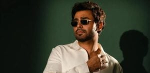 Farhan Saeed Critiques 'Tich Button' Cast and Production f