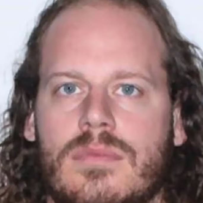 Flashy Lawyer 'helped' Ex-Olympian assassinate FBI Witness