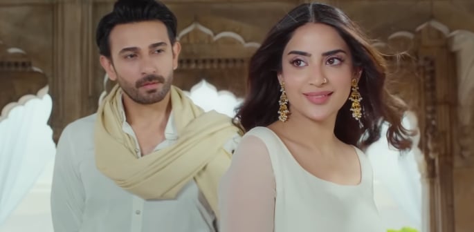 Saboor Aly & Ali Ansari Dazzle in 'Faaslay' Teaser f