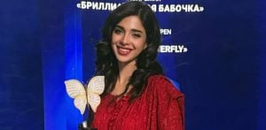 Sonya Hussyn Wins Best Supporting Actress Award f