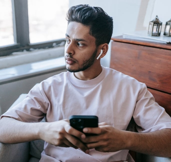 British Asians reflect on their Biggest Dating Regrets of 2025 