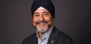 Oxfam Trustee Quits Board over 'Cruel' Treatment of Ex-CEO f