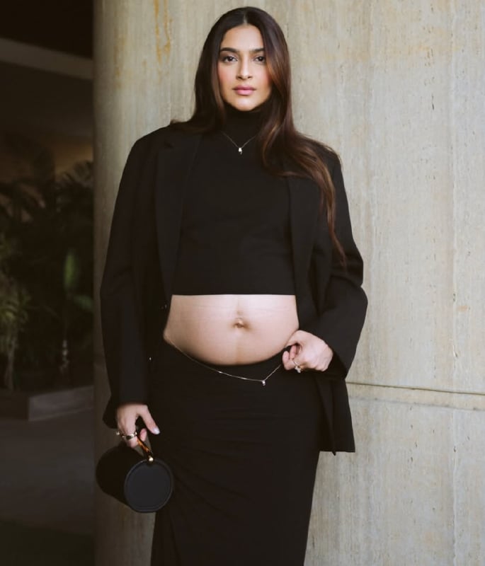 Sonam Kapoor flaunts Baby Bump in Chic All-Black Maternity Look 