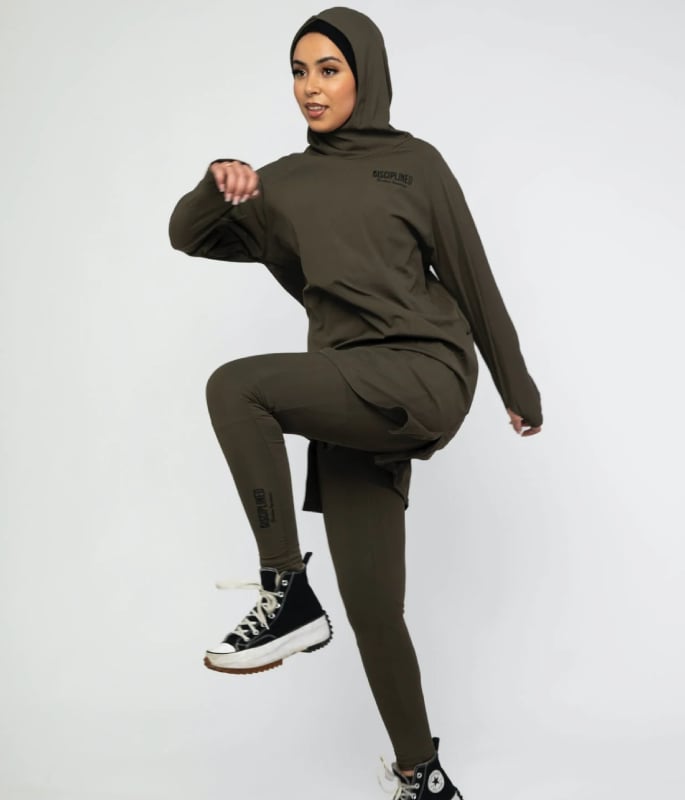 5 Modest Activewear Brands that Hold Up under Pressure 