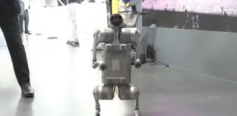 Galgotias University Falsely Claims Chinese Robodog as Own f