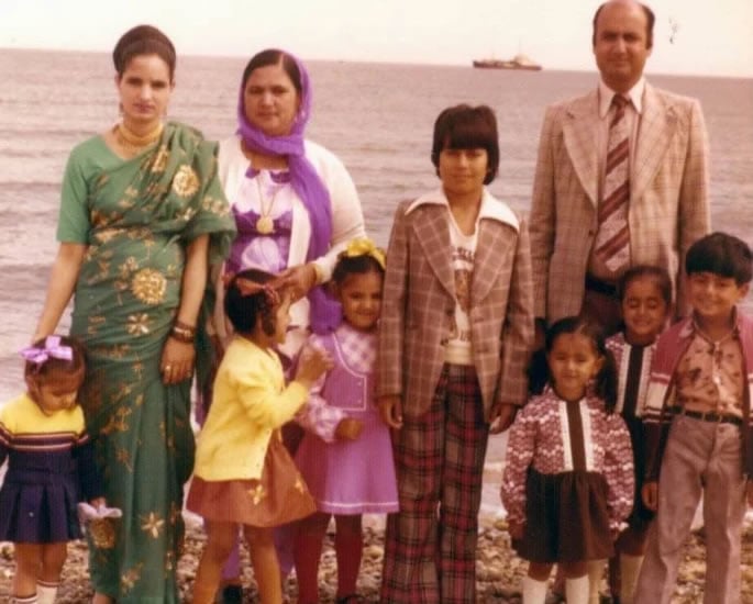 How Bhangra-Reggae Music Revolutionised the British Asian Scene