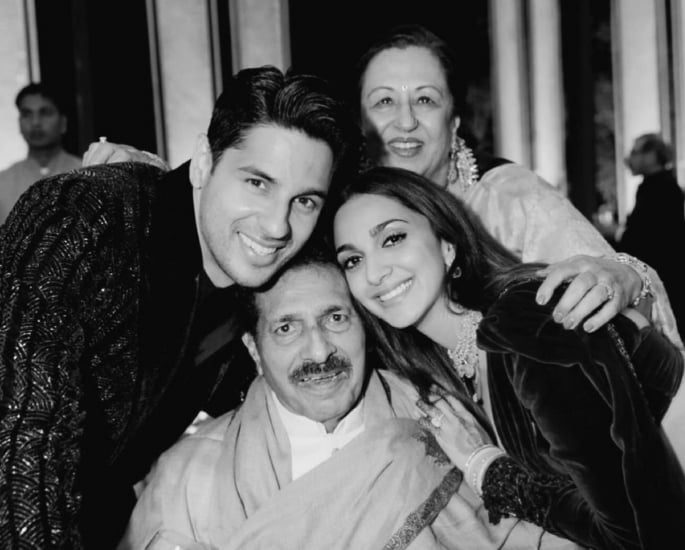 Sidharth Malhotra's Father passes away - 2