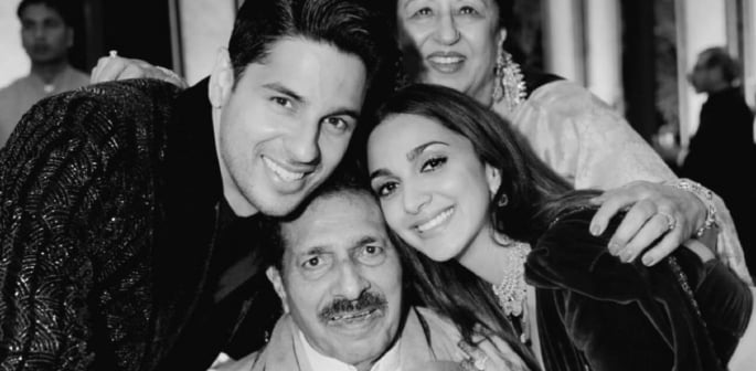Sidharth Malhotra's Father passes away - F