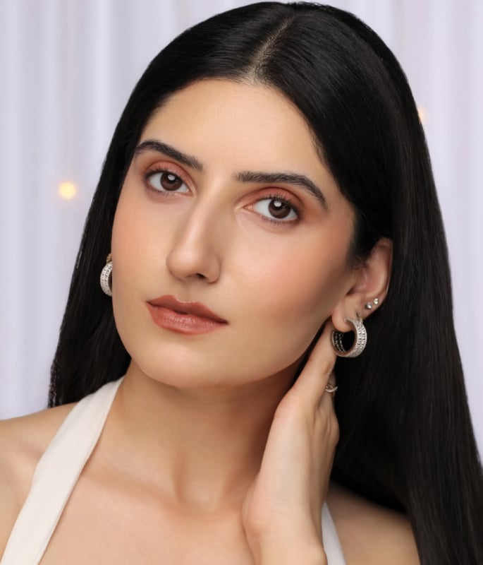 5 Cushion Foundation Tips for South Asian Skin Tones 