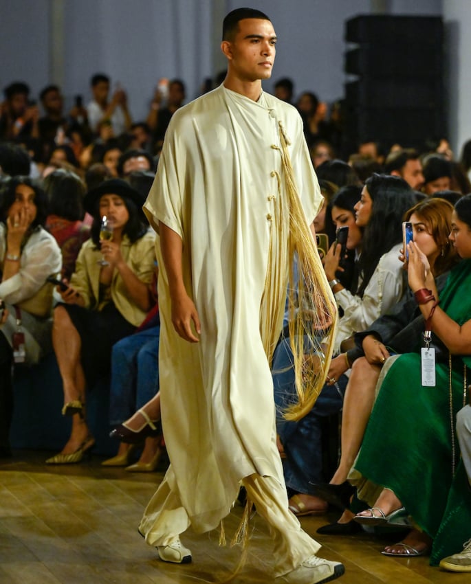 Anamika Khanna debuts Versatile AK|OK Line at Lakme Fashion Week