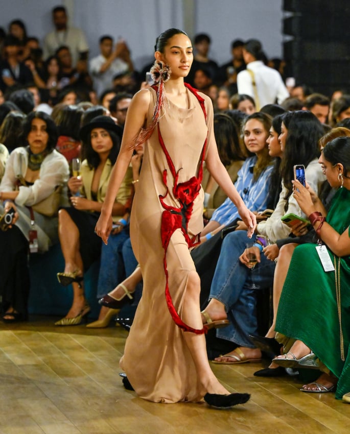 Anamika Khanna debuts Versatile AK|OK Line at Lakme Fashion Week