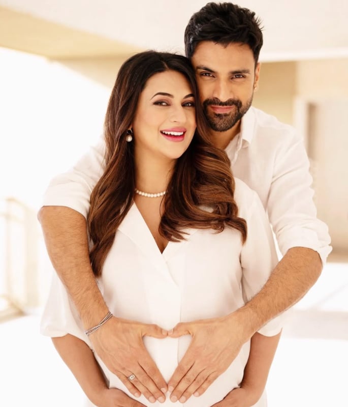 Divyanka Tripathi’s ‘Plot Twist’ Pregnancy delights Fans 1