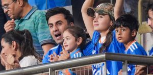 Ranbir Kapoor & Alia Bhatt Spotted at T20 World Cup Semi-Final f