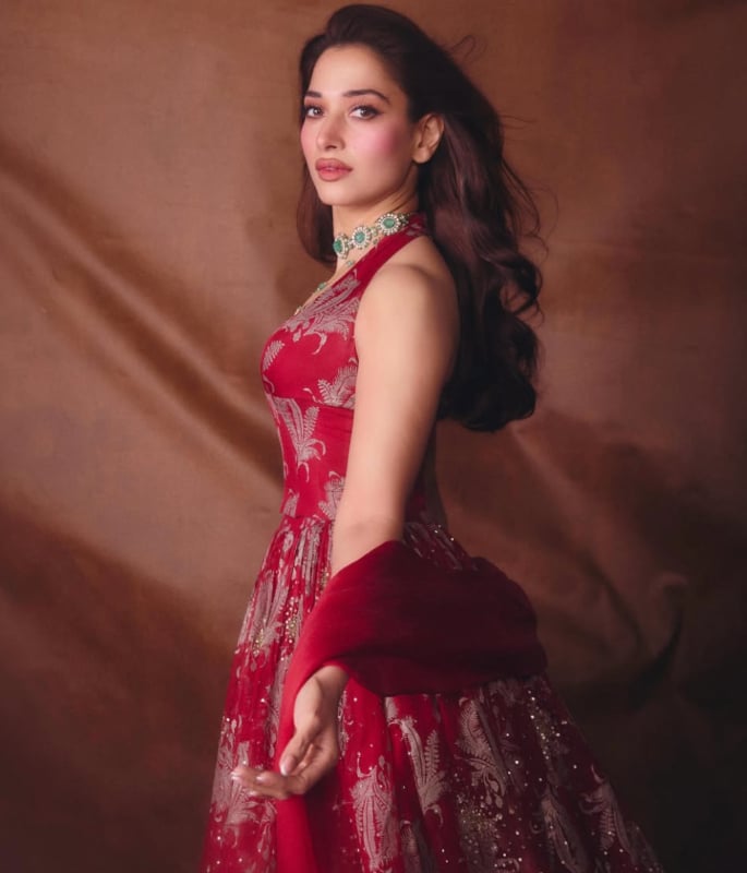 Tamannaah Bhatia brings Modern Bridal Edge to Afterglow Runway