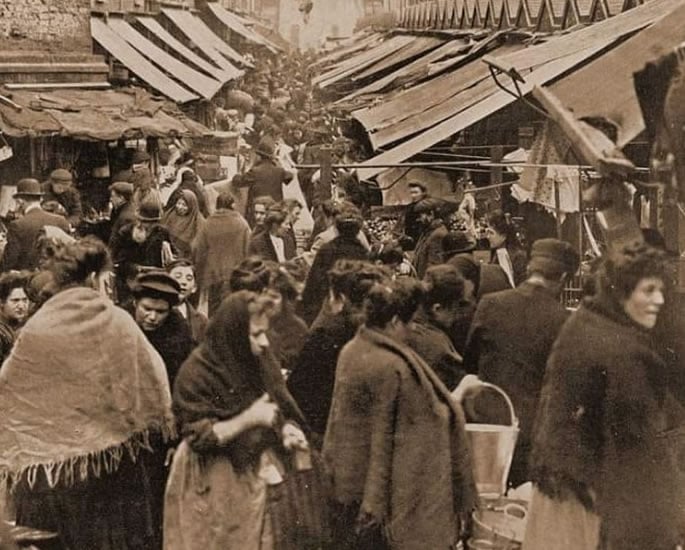 How 'Pony' and 'Monkey' Cockney Rhyming Slang came from India 2