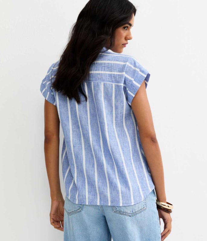 How to Build a Modest Summer Capsule Wardrobe