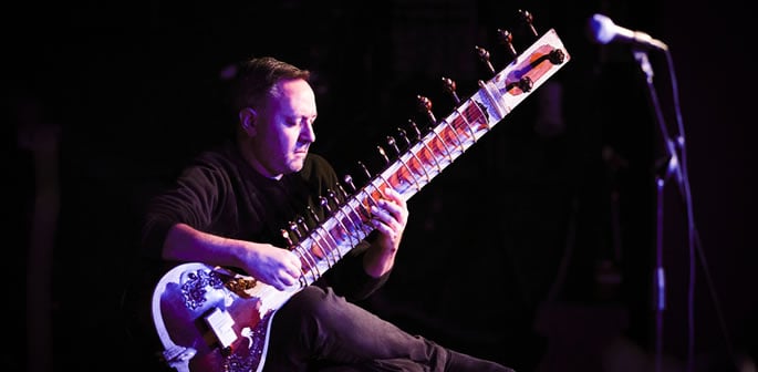 Jonathan Mayer on zerOclassikal & redefining South Asian Classical Music f