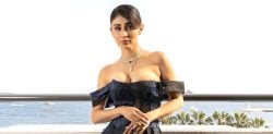 Mouni Roy Addresses Rumours About her Sexual Orientation