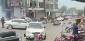 Pakistan accused of Killing Unarmed Protesters in Kashmir f