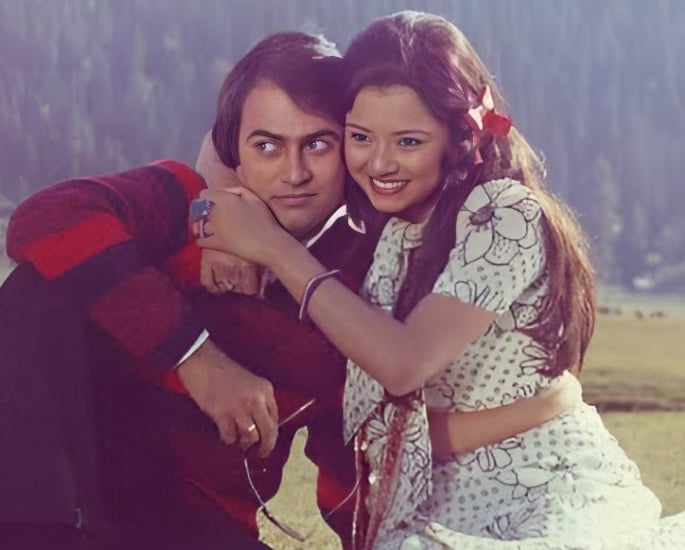 20 Must-Watch Bollywood Films of the 1970s - Hum Kisise Kum Naheen