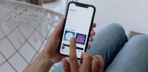 Apple Music Officially Launches in Pakistan After 11 Years f