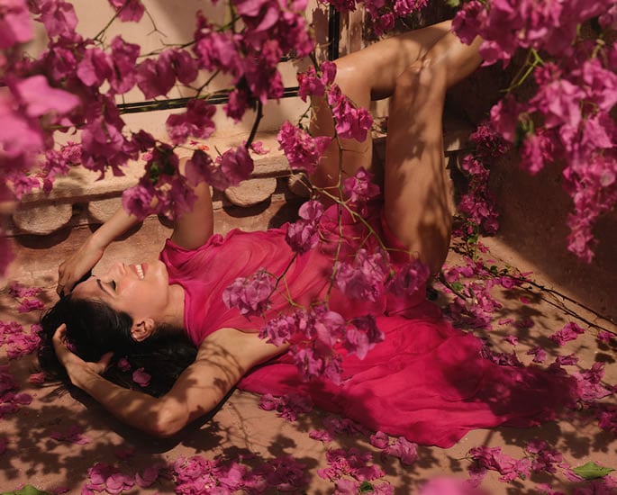 Padma Lakshmi exudes Glamour as Pirelli Calendar 2027 celebrates India 4