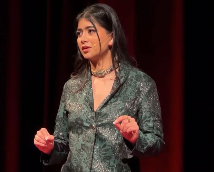 Shivani Agarwal on Breaking South Asian Family Expectations 3